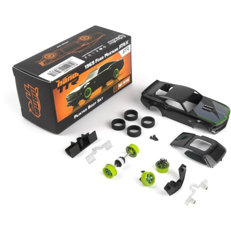 nano-TTR 1969 Ford Mustang RTR-X nalakovaná karoserie