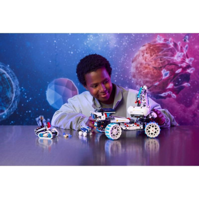 LEGO Technic - Lunární rover Lunar Outpost™