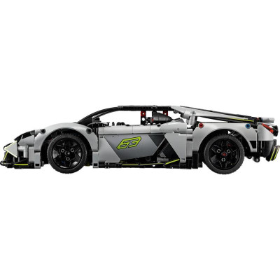 LEGO Technic - Lamborghini Revuelto