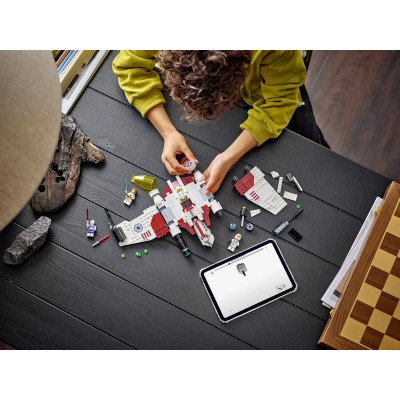 LEGO Star Wars - Stíhačka V-19 Torrent Starfighter