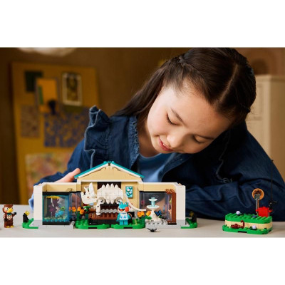 LEGO Animal Crossing - Blathers a jeho muzejní sbírka