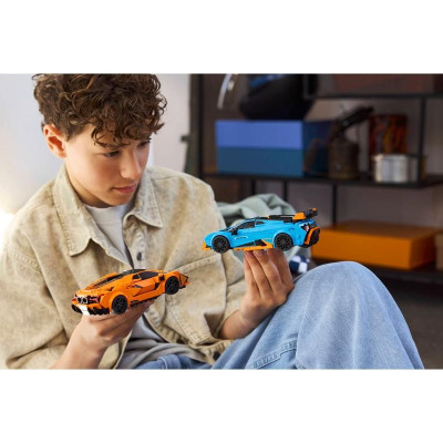 LEGO Speed Champions - Lamborghini Revuelto a Huracán STO