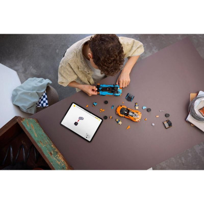 LEGO Speed Champions - Lamborghini Revuelto a Huracán STO