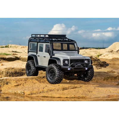 Traxxas TRX-4M Land Rover Defender 1:18 RTR růžový