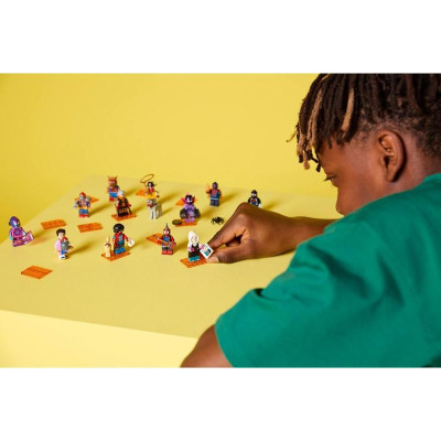 LEGO Minifigurky - Spider-Man: Napříč paralelními světy