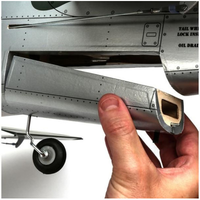 Hangar 9 P-51D Mustang 1.8m 20cc ARF