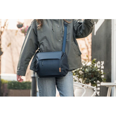 PGYTECH - Taška přes rameno 10L (Obsidian Black)