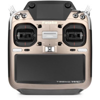 Futaba FASSTest (26/18/12CH) és T-FHSS Air 26 csatornás RC készlet telemetriával, FASST(Multi/7ch), S-FHSS 2,4GHz további 16 csatornával történő bővítési lehetőséggel (2 multiprop modullal). HVGA érintőképernyős LCD kijelző, telemetria kijelző, precíziós crossfaderek, 10 kapcsoló, 4 csúszka és 2 forgókapcsoló, 6 digi trim. MS Windows Compact 7 operációs rendszer, 30 modell+SD kártya memória, fejlett programok műrepülőgépekhez, vitorlázórepülőkhöz, helikopterekhez és multikopterekhez. Funkciók szabad hozzárendelése, akár 8 repülési mód. R7208SB vevővel.