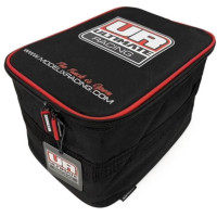 A táska teljes méretei 200x290x180 mm.