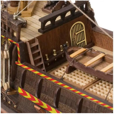 OCCRE HMS Golden Hind 1:85 kit