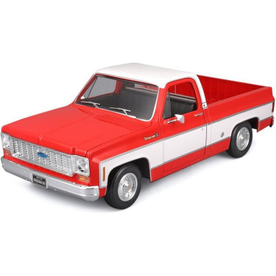 Maisto Chevrolet C10 Cheyenne Super 1:18 1974 piros-fehér