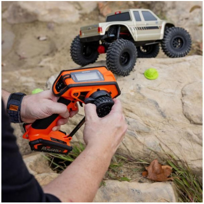 Spektrum DX Rugged+ 12CH DSMR+ oranžový