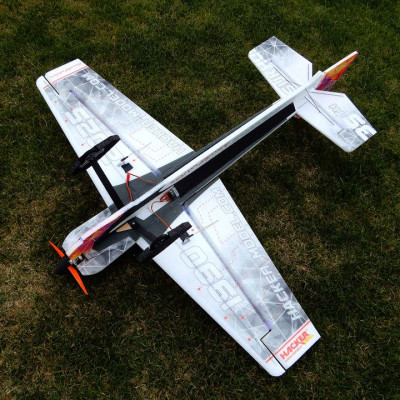 Szuhoj Szu-35. – Műrepülőgép limitált évfordulós kiadása | Hacker Model Production