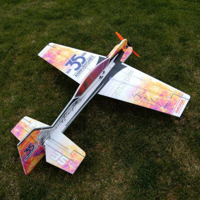 Szuhoj Szu-35. – Műrepülőgép limitált évfordulós kiadása | Hacker Model Production