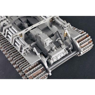 Trombitás Pz.Kpfw.VI Sd.Kfz.182 Tiger II (Porsche korai gyártású jármű) 1/16