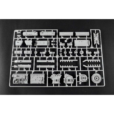 Trombitás Pz.Kpfw.VI Sd.Kfz.182 Tiger II (Porsche korai gyártású jármű) 1/16