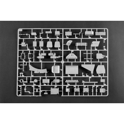 Trumpeter German Leopard 2A6 MBT 1/16