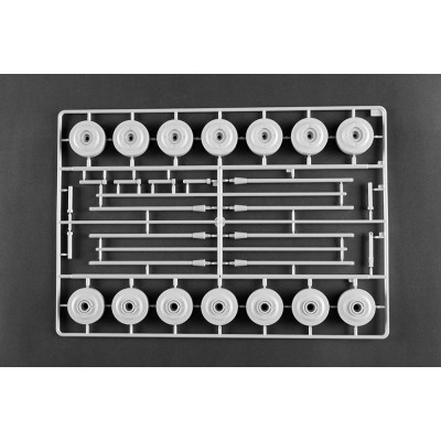 Trumpeter German Leopard 2A6 MBT 1/16