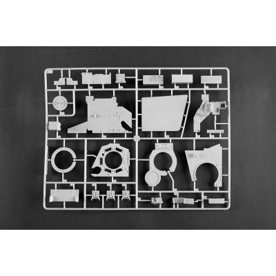 Trumpeter German Leopard 2A6 MBT 1/16