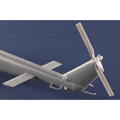 Trumpeter Bell UH-1B Huey 1/35