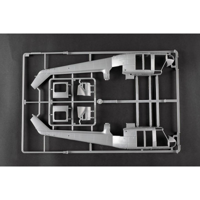 Trumpeter Bell UH-1B Huey 1/35
