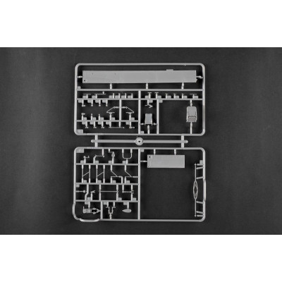 Trumpeter Bell UH-1B Huey 1/35