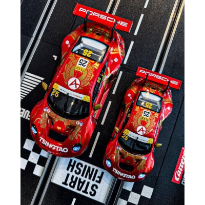 Auto Carrera D132 - 32065 Porsche 911 GT3 R