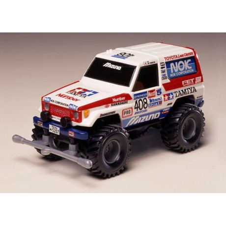 Tamiya TOYOTA LAND CRUISER '90 PARIS-DAKAR 1:32 (modellkészlet)