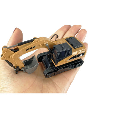 1:64-es fém mini kotrógép - arányos 8 csatornás RTR gyerekeknek