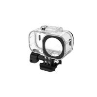 A DJI Osmo Nano vízálló búvártokja biztonságos víz alatti filmezést tesz lehetővé akár 45 méteres mélységig. Az átlátszó kialakítás tiszta képet és a kamera teljes funkcionalitását biztosítja. A PC anyagokból, edzett üvegből és rozsdamentes acélból készült tartós konstrukció megbízhatóan védi a készüléket a víztől, a nyomástól és az ütésektől. Alacsony, 52,8 g-os súlyának és kompakt, 6,5 × 6,5 × 3,4 cm-es méreteinek köszönhetően a tok ideális búvárkodáshoz, sznorkelezéshez és egyéb vízi tevékenységekhez.