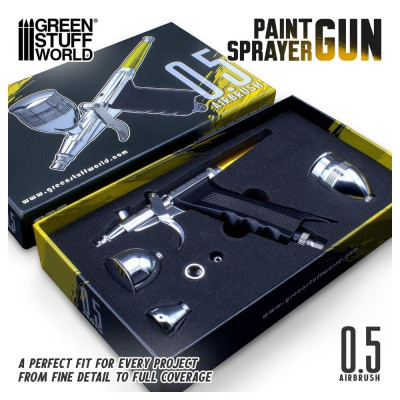 0,5 mm-es légpisztoly cserélhető tartályokkal