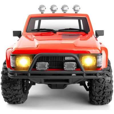 Venture18 Flux 1985 Toyota Hilux SR5 - červený