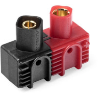 Aranyozott 7 mm-es csatlakozók házzal, SAB Goblin 700 Pro/RAW/KSE helikopterek vázába való szereléshez. A meghajtó akkumulátor behelyezése a foglalatba összeköti a csatlakozókat. Egyenes kábelbevezetéssel ellátott változat a csatlakozóba. 8,4 mm2-es (8 AWG) kábelhez, állandó áram 280 A, csúcsáram 350 A. Max. 60 V DC. Forrasztás nélküli változat - a kábel imbuszcsavarral rögzíthető. 2 pár (2x fekete és 2x piros csatlakozó) csomag, csak akkumulátorhoz. Gyártói rendelési kód: RSS7808 D7 SAB BAT2.