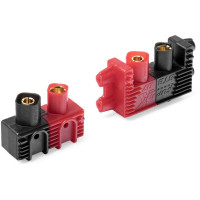 Aranyozott 7 mm-es csatlakozók házzal, SAB Goblin 700 Pro/RAW/KSE helikopterek vázába való szereléshez. A meghajtó akkumulátor behelyezése a foglalatba összeköti a csatlakozókat. Egyenes kábelbevezetéssel ellátott változat a csatlakozóba. 8,4 mm2-es (8 AWG) kábelhez, állandó áram 280 A, csúcsáram 350 A. Max. 60 V DC. Forrasztás nélküli változat - a kábel imbuszcsavarral rögzíthető. A csomag 1 pár (fekete és piros csatlakozó) helikopterhez és 1 pár (fekete és piros csatlakozó) akkumulátorhoz tartalmaz. Gyártói rendelési kód: RSS7808 D7 SAB S1.