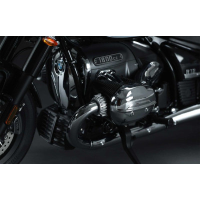 MENG-BMW R 18 Classic modell (előszínezett kiadás) 1:9 | RCsvet