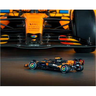 LEGO Technic - McLaren F1 Team MCL39