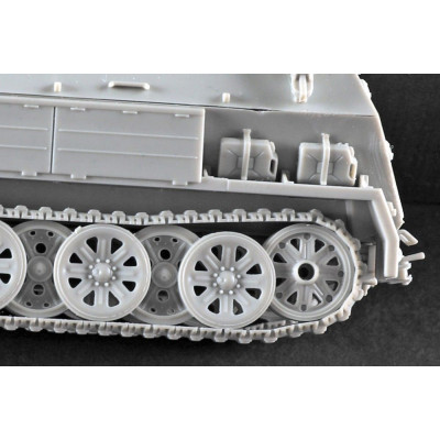 Trombita Sd.Kfz.8 Gepanzerte 12t 1/72 | RCsvet