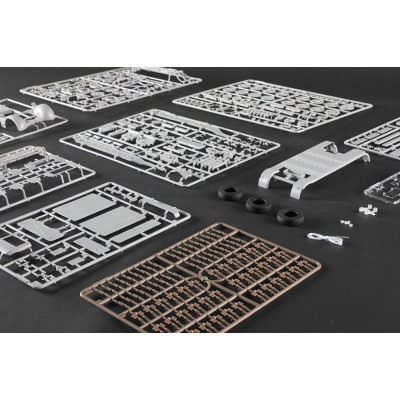 Trombitás Sd.Kfz.9 Tüzérség 1/35 verzió | RCsvet