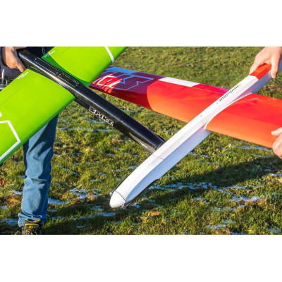 Aero-naut Spike RC model, stavebnice