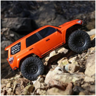 Axial SCX24 Toyota 4Runner 1:24 4WD RTR oranžový