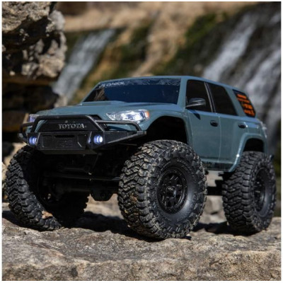Axial SCX24 Toyota 4Runner 1:24 4WD RTR oranžový