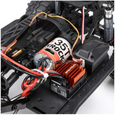 Axial SCX10 III Toyota SR5 1987 1:10 4WD RTR pískový