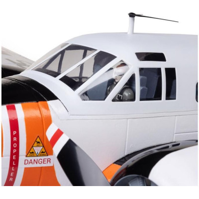 E-flite Beechcraft D18/RC-45J 1.5m BNF Basic AS3X+ SAFE Select