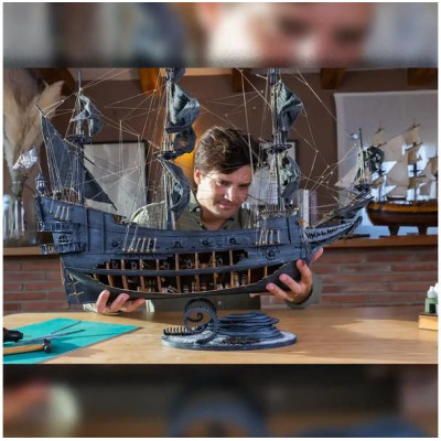 OCCRE Flying Dutchman 1:50 kit