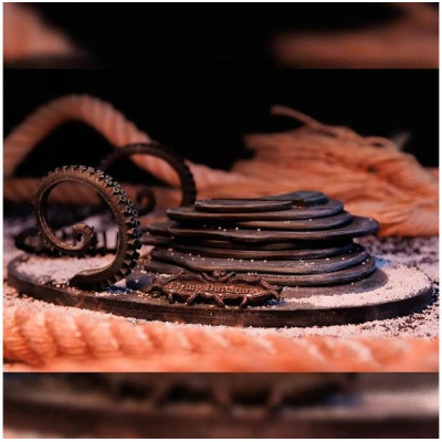 OCCRE Stojan na loď Létající Holanďan