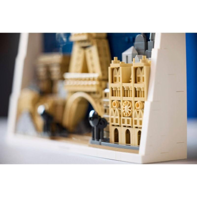 LEGO Architecture - Paříž – město lásky