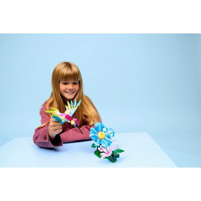 LEGO Creator - Divoká zvířata: Barevný kolibřík