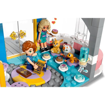 LEGO Friends - Klubovna pro kamarády v městečku Heartlake