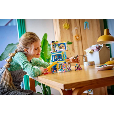LEGO Friends - Klubovna pro kamarády v městečku Heartlake