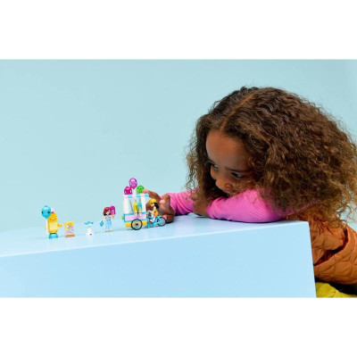 LEGO Friends - Stánek se zmrzlinou a balónky